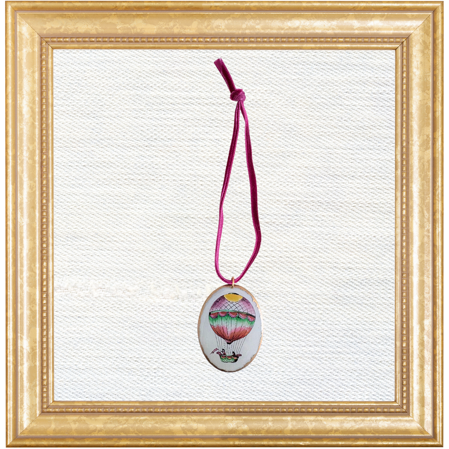 Worcester Balloon Cameo Ornament