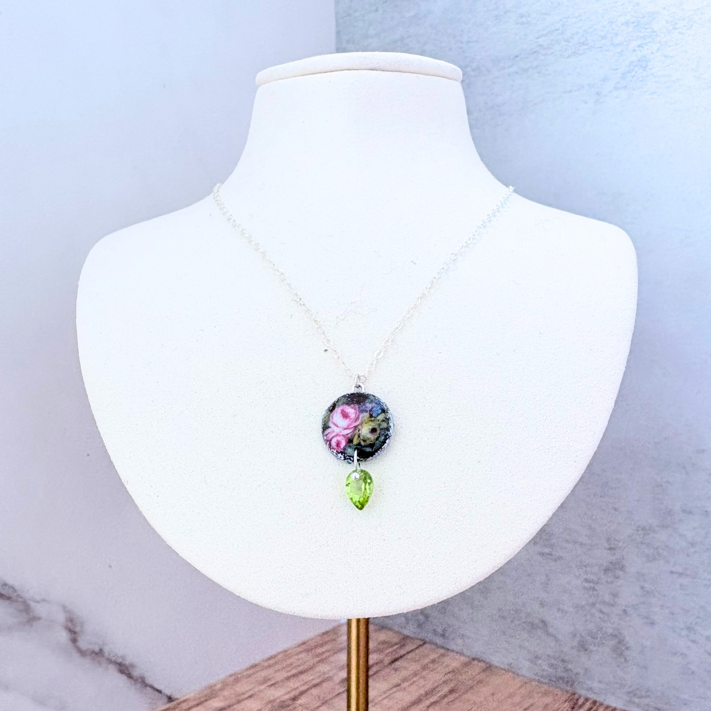 Dulcet Necklace — Edit 01 — Sèvres Green Rose