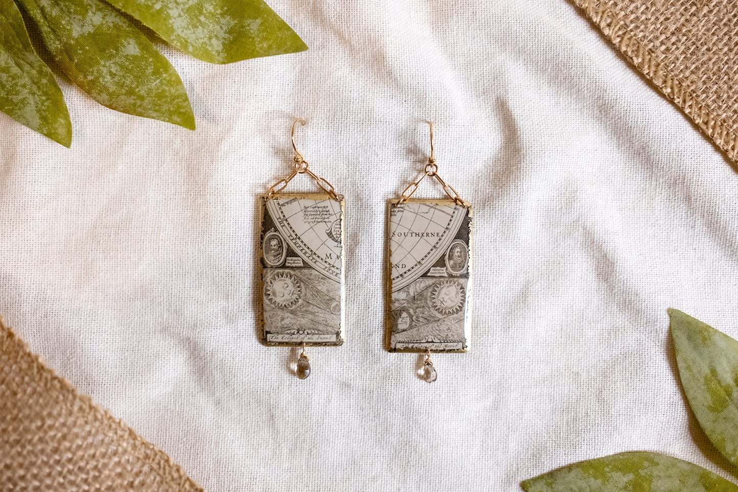 1676 Atlas Chain Dangles