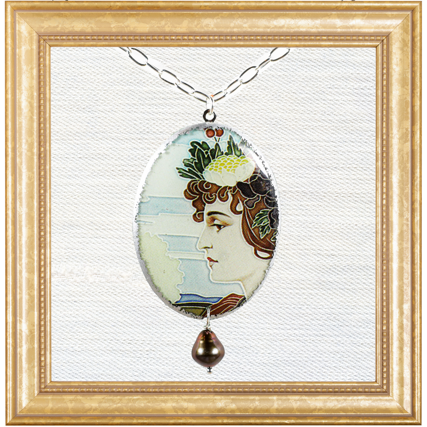 Amara Cameo Necklace