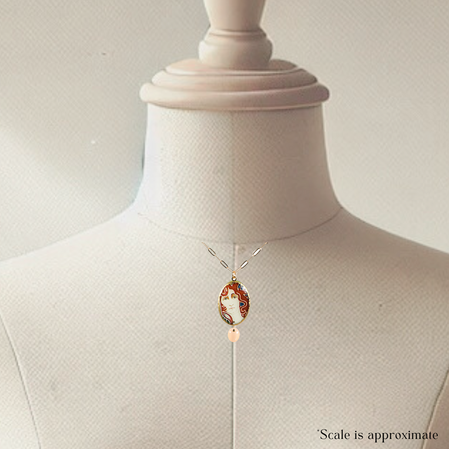 Persephone Victoria Necklace with Peach Moonstone