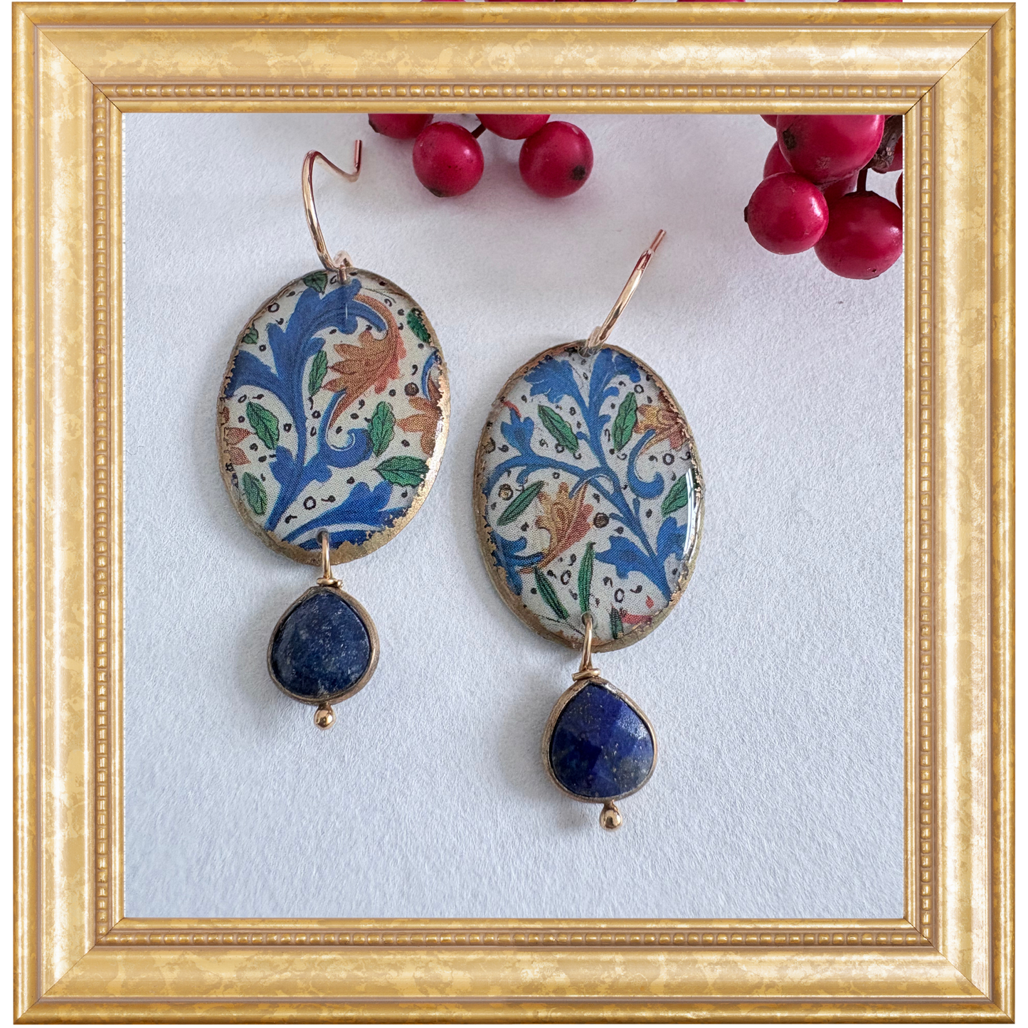 Tudor Foliage Victoria Dangles