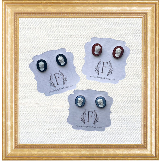 Winzling Cameo Studs