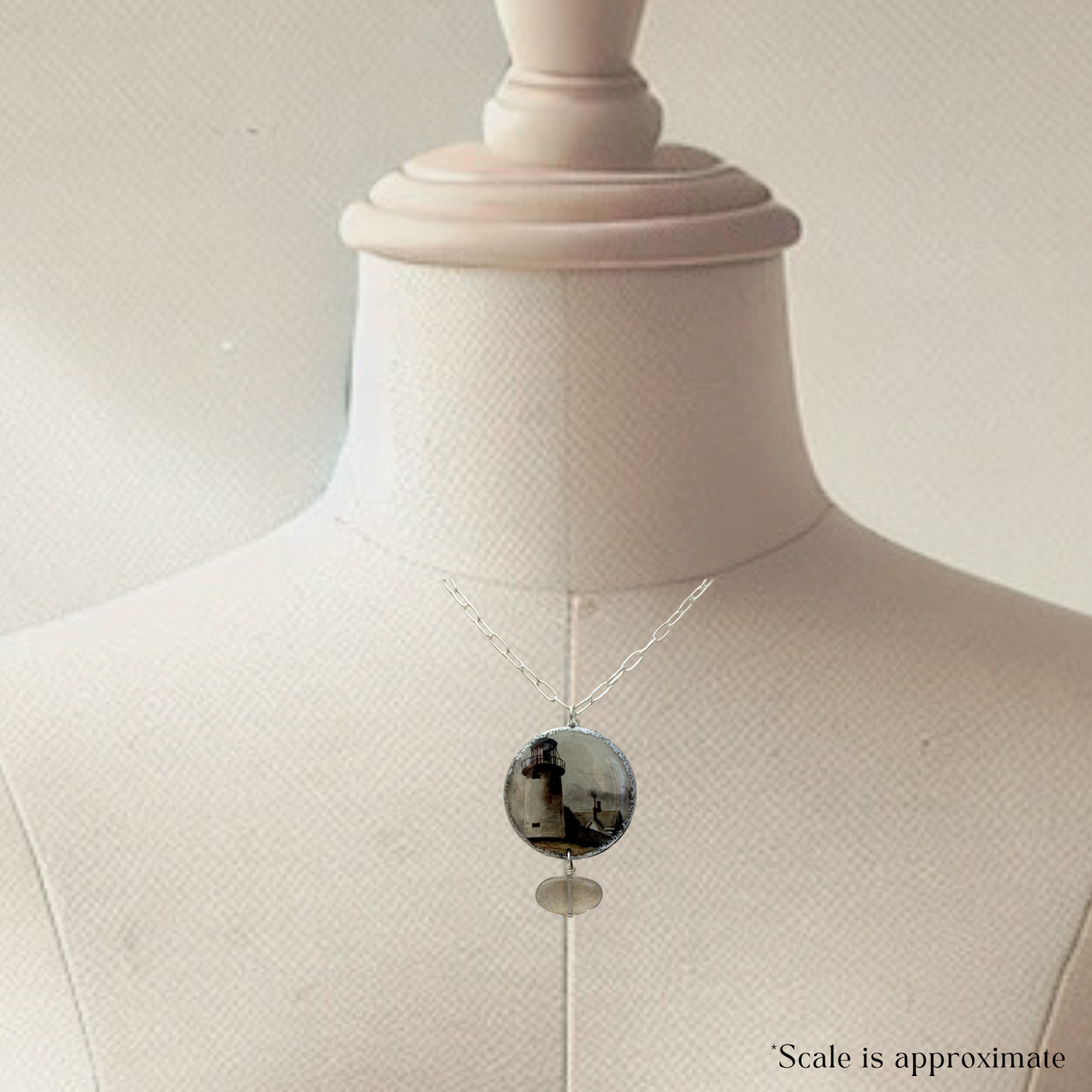 Lighthouse Bloom Necklace with Labradorite